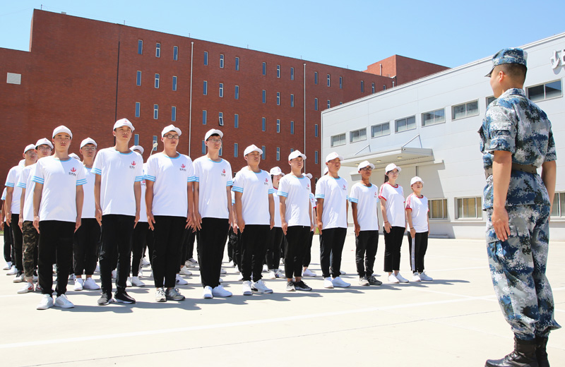 2019年7月1日，中天北京集團(tuán)大學(xué)生入職培訓(xùn)。