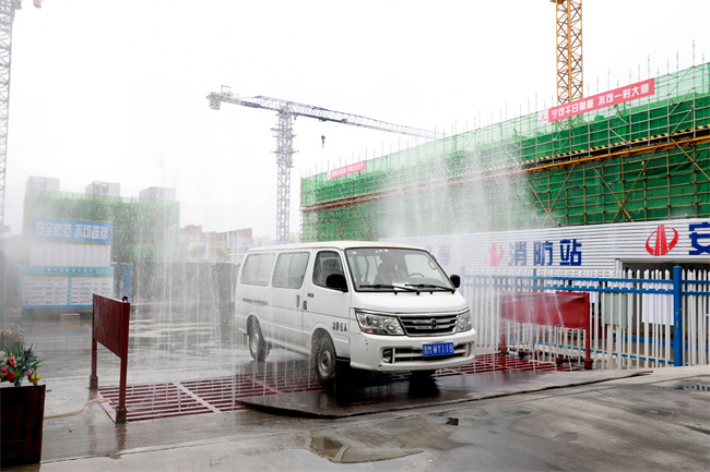 車輛嚴(yán)格管控，凈身出戶.jpg